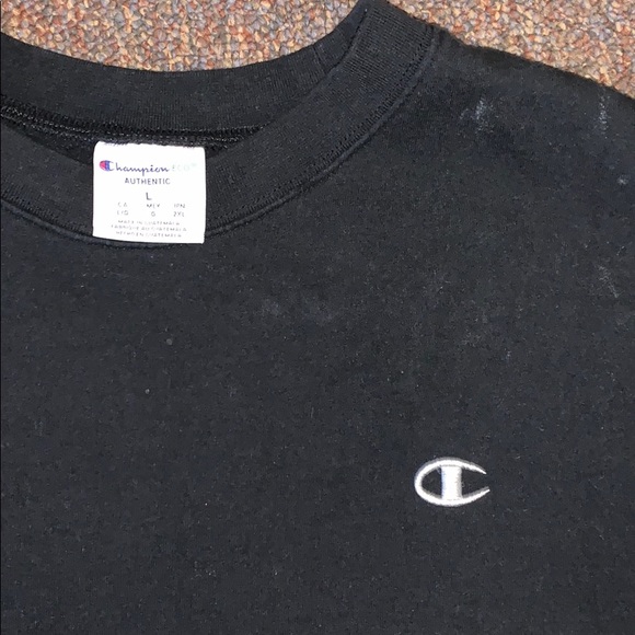 Authentic Champion Black Sweater - Picture 2 of 3